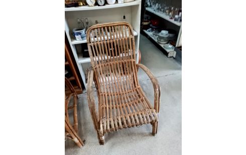 FAUTEUIL ROTIN EN L'ETAT