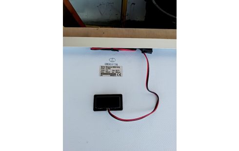 PANNEAU PHOTOVOLTAÏQUE