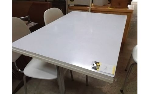 TABLE DE CUISINE 69X99 AVEC ALLONGES INTERIEURES