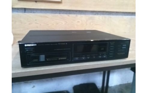 LECTEUR CD 6 CD PIONEER SANS TELECOMMANDE