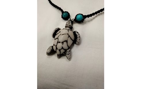 COLLIER BIJOUX TURQUOISE. MACRAMÉ