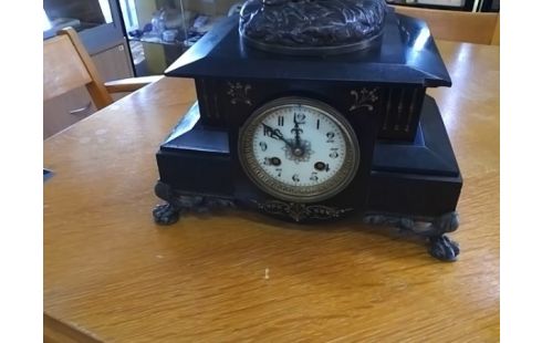 HORLOGE ANCIENNE AVEC CLE