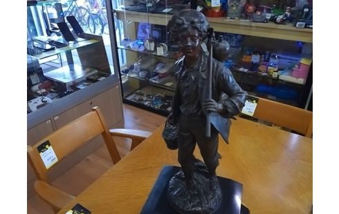 HORLOGE ANCIENNE AVEC CLE