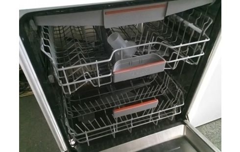 LAVE VAISSELLE BOSCH 14 COUVERTS (GARANTIE 01/01/25)