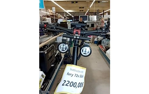 TROTTINETTE BRONCO VNOM FURY 72V 32AH COULEUR ROUGE