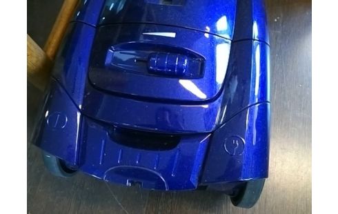 ASPIRATEUR ZANUSSI 1800W