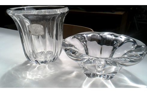 VAAS KRISTAL VAL SAINT