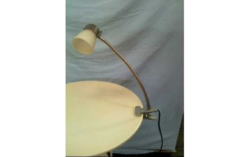 LÁMPARA DE DESPACHO