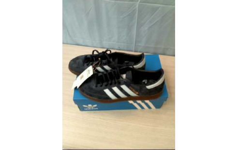ADIDAS SAMBA HANDBALL SPEZIAL BLAU 41 1/3