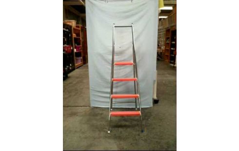 LEITER ORANGE 4-STUFEN <SCAB>