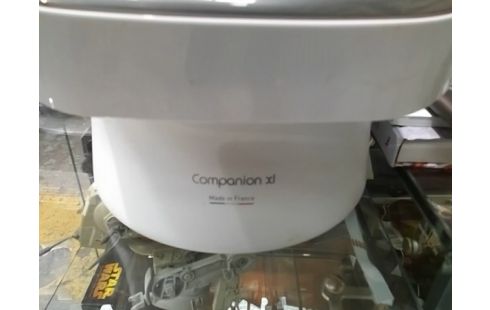 ROBOT MENAGER MOULINEX ACC EN RESERVE