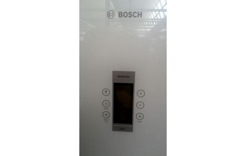REFRIGERATEUR CONGELATEUR BOSCH