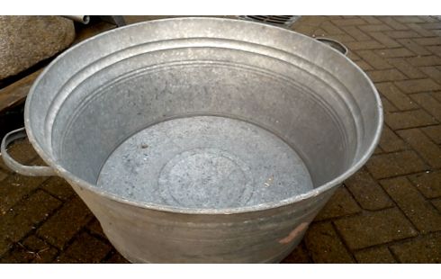 BAÑERA GRANDE METAL GALVANIZADO