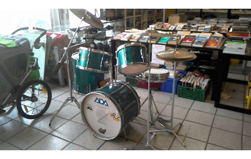 BATTERIE INSTRUMENT PREMIER PREMIER EPOQUE 1960