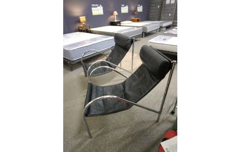 CHAUFFEUSE HABITAT CUIR NOIR OMEGA