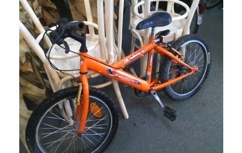 VELO ENFANT SKYJUMPER ORANGE