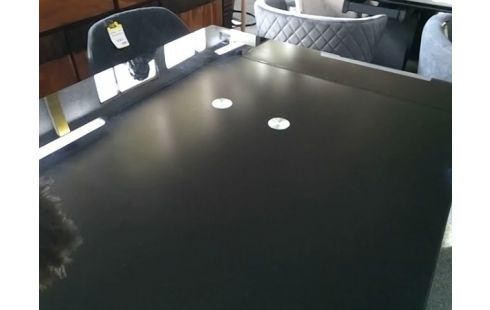 TABLE VERRE FUMEE 160X90 (QLQS RAYURES)