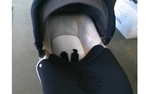 POUSSETTE 3 ROUES TRIO JANE