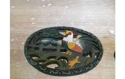 DESSOUS DE PLAT FONTE