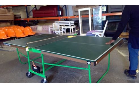TABLE DE PING PONG