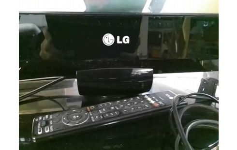 TELEVISEUR LG 107 CM NON TNT HD (VENDU AVEC DECODEUR)