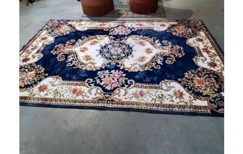 TAPIS TON BLEU DÉCOR BAROQUE