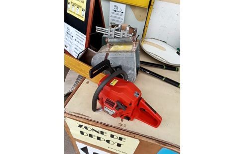 TRONCONNEUSE THERMIQUE HUSQVARNA