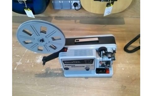 PROJECTEUR SUPER 8 HEURTIER SANS CABLE D'ALIMENTATION