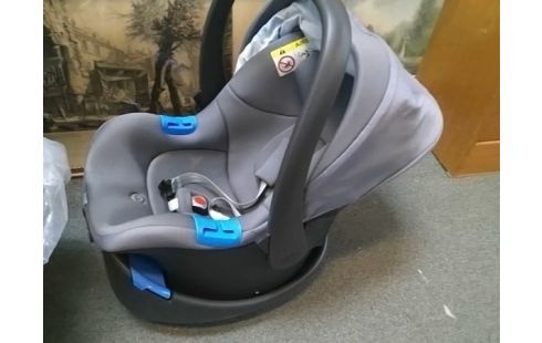 POUSSETTE LANDAU SIEGE AUTO CHICCO