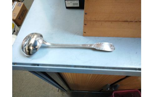 MENAGERE METAL ARGENTE