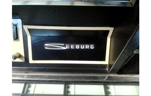 JUKE BOX SEEBURG MATADOR 160 A RESTAURER