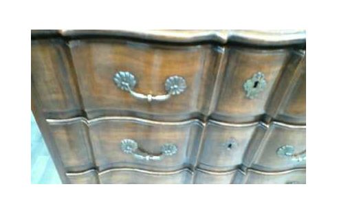 COMMODE ARBALETE  18EME  BEC DE CORBIN