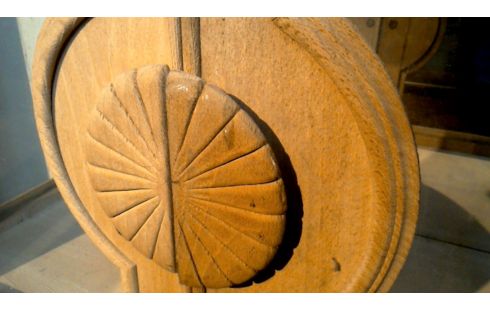 VITRINE SANDFARBEN 2 TÜREN