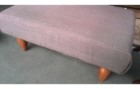 REPOSAPIÉS PARDO TEJIDO