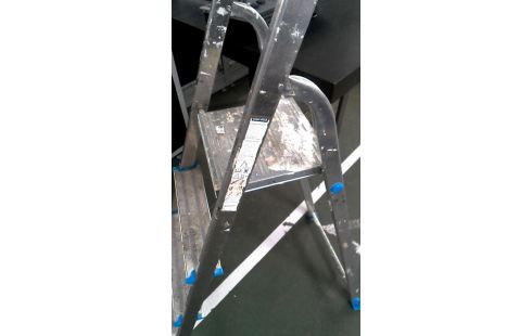 TRAPLADDER ALUMINIUM GAMMA 3 TREDEN