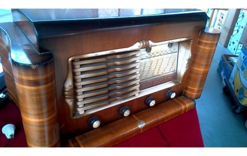 RADIO 1 ANTIGUO PARA RESTAURAR