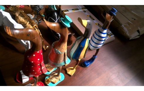 STATUE, , ENTE MITTELGROSSES MODELL TEAKHOLZ DAS STÜCK