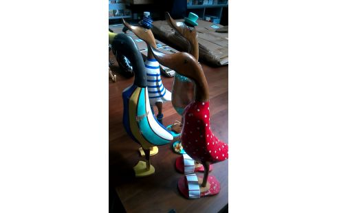 STATUE, , ENTE GROSSES MODELL TEAKHOLZ DAS STÜCK