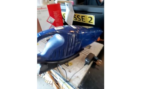 ASPIRATEUR DE TABLE ELECTROLUX+ ACC RES