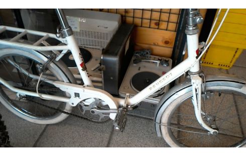 VELO PLIANT PEUGEOT VINTAGE EN L'ETAT