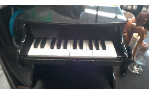 PIANO ENFANT (FONCTIONNE)