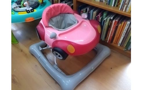 TROTTEUR VOITURE ROSE