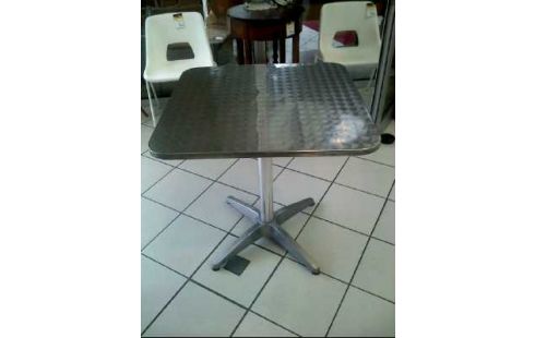 BISTROTISCH METALL QUADRATISCH GRAU