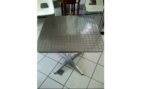 BISTROTISCH METALL QUADRATISCH GRAU