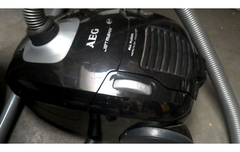 STOFZUIGER AEG JETMAXX ZWART