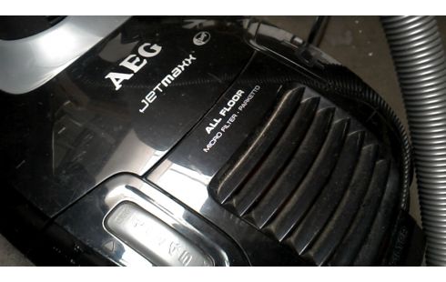 STOFZUIGER AEG JETMAXX ZWART