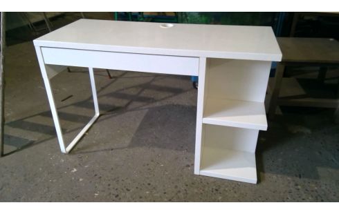 BUREAU IKEA