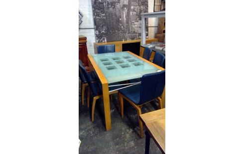 TABLE + 6 CHAISES LIGNE ROSET