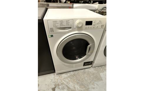 MACHINE A LAVER ARISTON