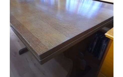 TABLE DE CUISINE AVEC ALLONGES INTEGREES